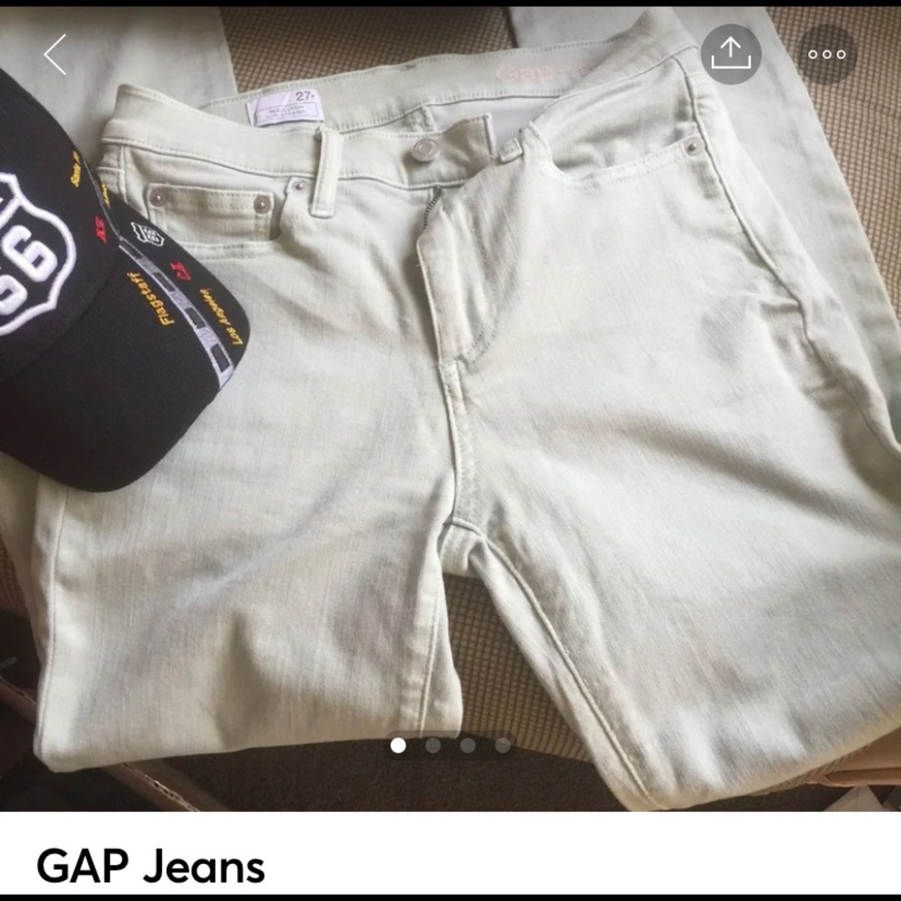 GAP white women Jeans size 27 waist